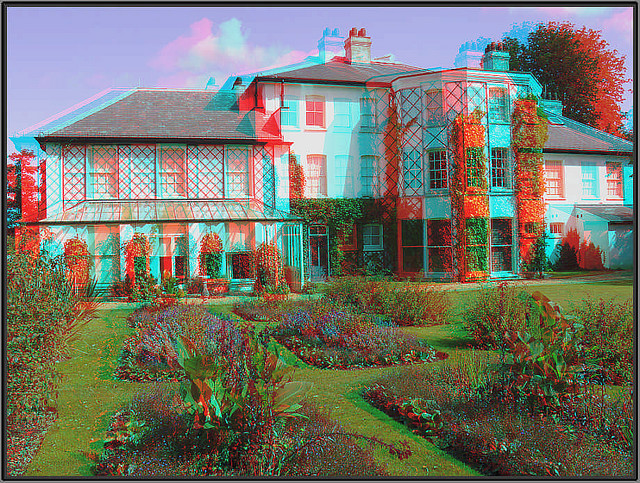 Charles Darwin's house. His study with the round table is inside Stereo anaglyph by John Wattie